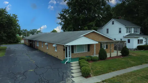 304 E Cherry ST #1, Watseka, IL 60970