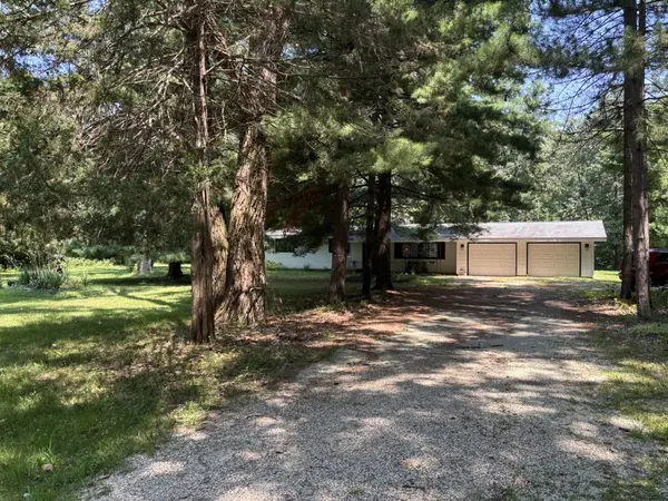 6130 E Deerfield DR, Coal City, IL 60416