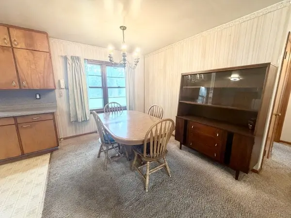 215 E Bullard ST, Forrest, IL 61741