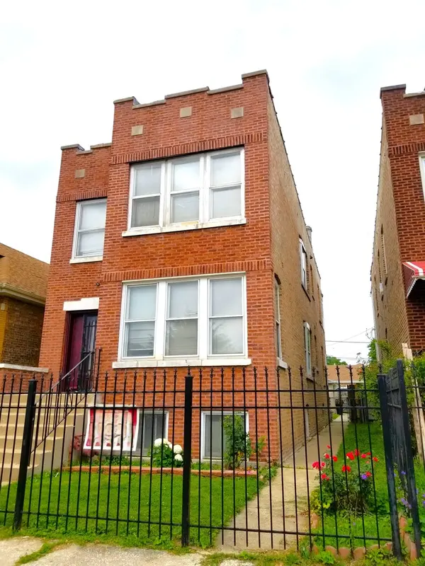 3028 W 53rd PL, Chicago, IL 60632