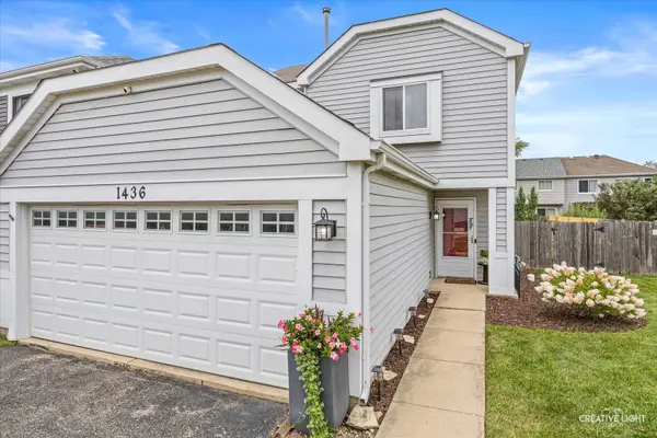 1436 Exeter LN, South Elgin, IL 60177