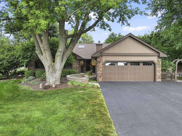 3408 James WAY, Johnsburg, IL 60051