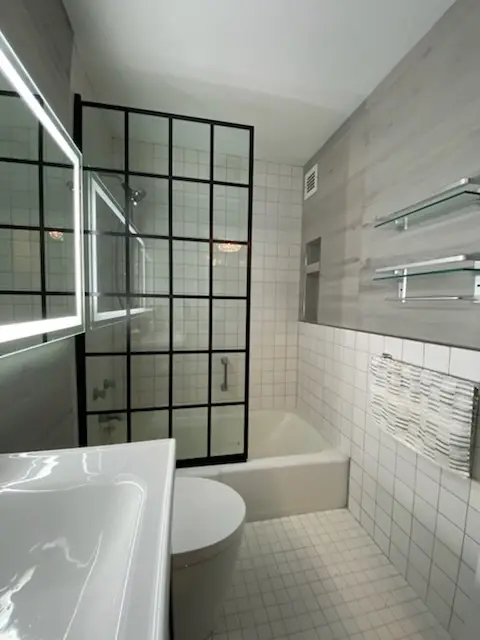 5455 N Sheridan RD #3509, Chicago, IL 60640
