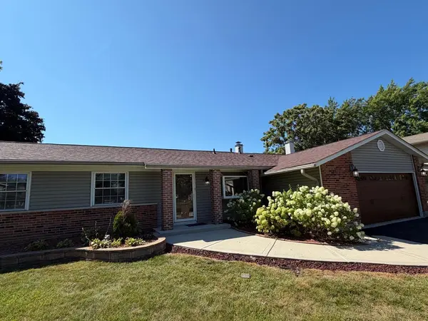 427 Justine AVE, Bolingbrook, IL 60440