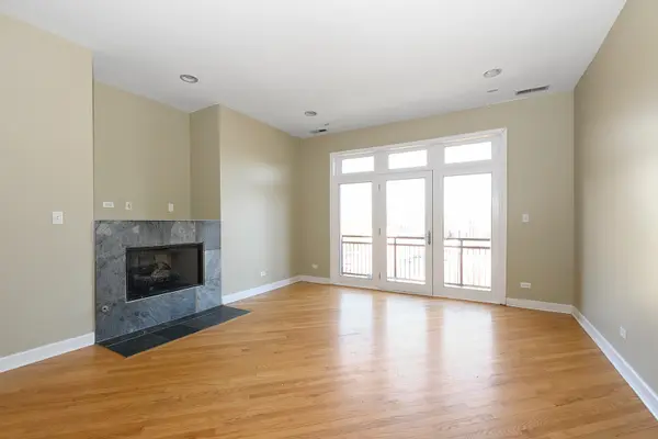 4930 S Indiana AVE, Chicago, IL 60615