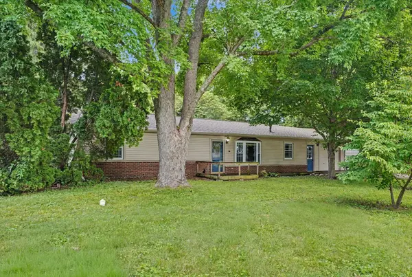 712 S East ST, Homer, IL 61849