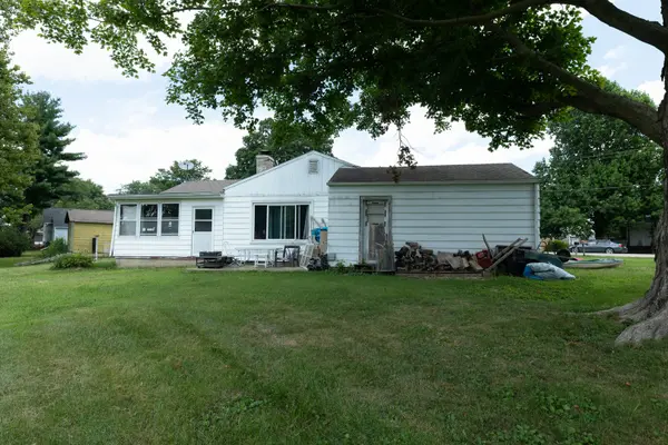 501 N Logan ST, Deer Creek, IL 61733
