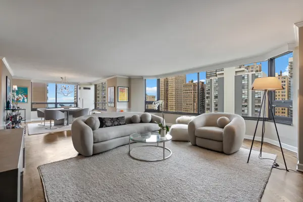 1410 N State ST #15A, Chicago, IL 60610