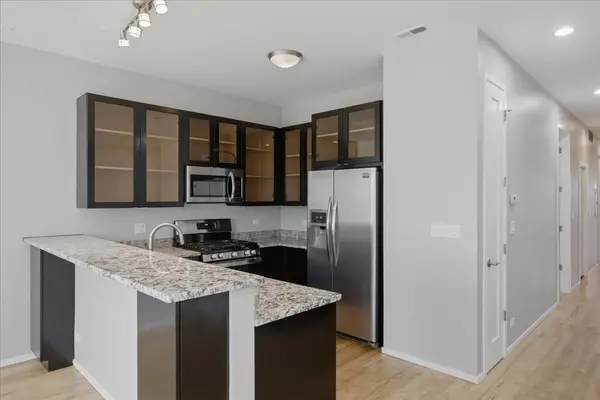 1649 W CORTLAND ST #401, Chicago, IL 60622