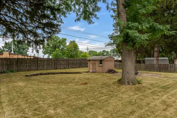 1811 RANDOLPH DR, Rockford, IL 61103