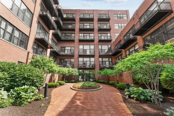 2323 W PERSHING RD #132, Chicago, IL 60609