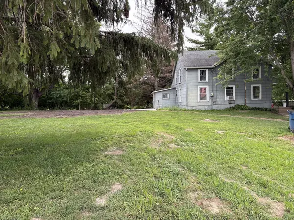 919 Backbone RD, Princeton, IL 61356