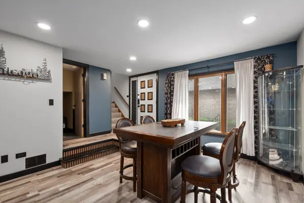12250 S Dogwood LN, Palos Heights, IL 60463