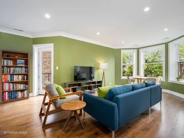 1226 W Winnemac AVE #3S, Chicago, IL 60640