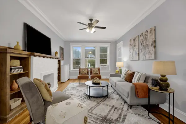 1915 W Montrose AVE #2, Chicago, IL 60613