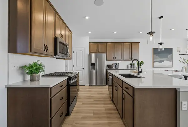 724 Switchgrass WAY #55004, Bolingbrook, IL 60490