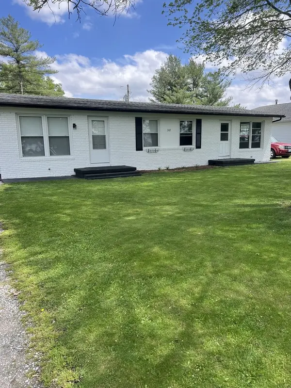 307 S Logan ST, Broadlands, IL 61816