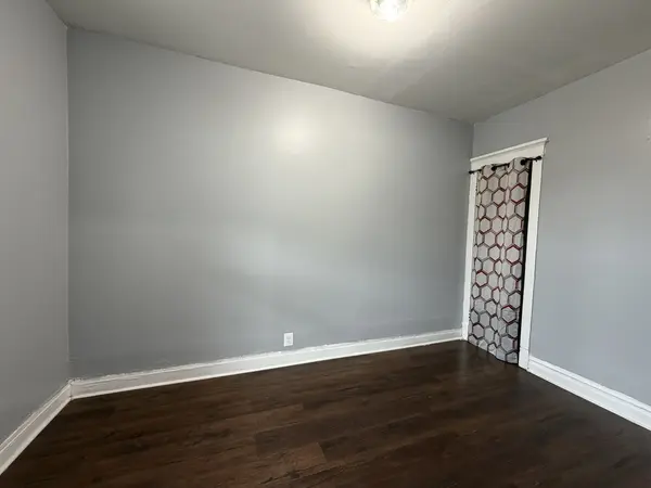 3422 W Armitage AVE #2R, Chicago, IL 60647