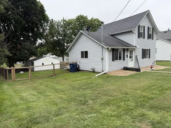 229 W Farnham ST, Sheffield, IL 61361