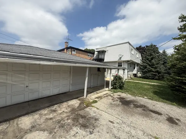 1402 N 16th AVE, Melrose Park, IL 60160