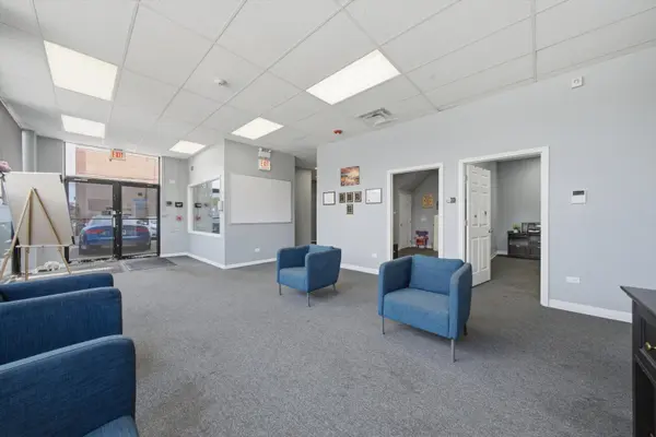 4049 Washington BLVD, Hillside, IL 60162