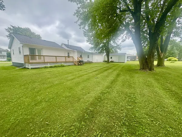 248 SE 3rd ST, Woodhull, IL 61490