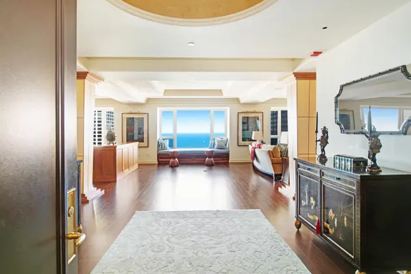 800 N MICHIGAN AVE #4201, Chicago, IL 60611