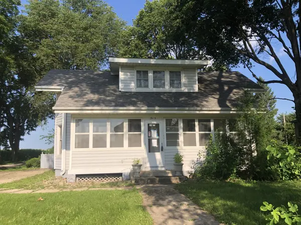 315 S Main AVE, Minier, IL 61759