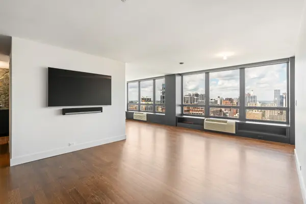 50 E BELLEVUE PL #2601, Chicago, IL 60611