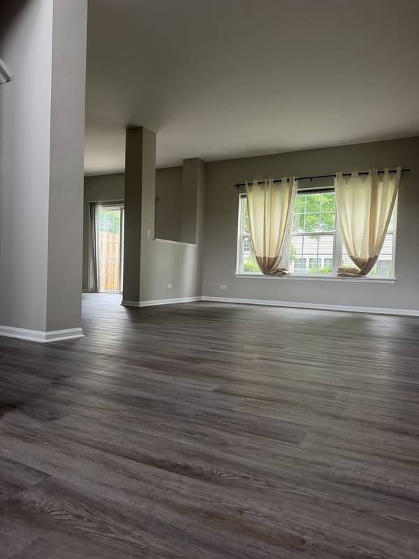 10083 Thornton WAY, Huntley, IL 60142