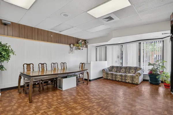 3549 W Irving Park RD #1F, Chicago, IL 60618