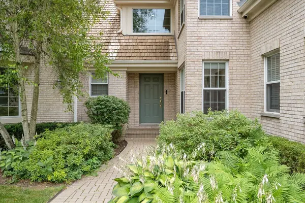 1717 Marquette CT, Lake Forest, IL 60045