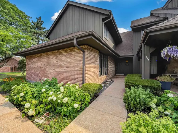 1871 Mission Hills LN, Northbrook, IL 60062
