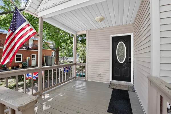 224 Charles ST, Sycamore, IL 60178