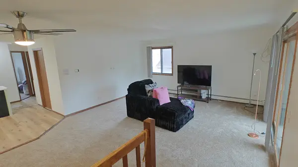 2713 Northcreek DR #2204, Woodridge, IL 60517