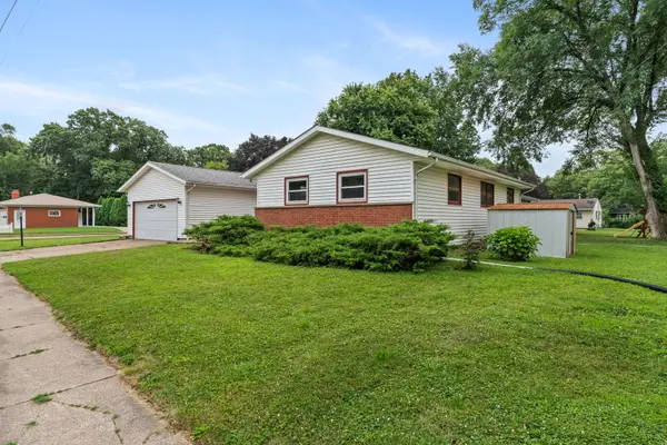 4336 26th AVE, Moline, IL 61265