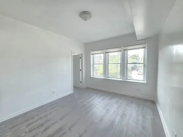 1943 W 63rd ST #2, Chicago, IL 60636