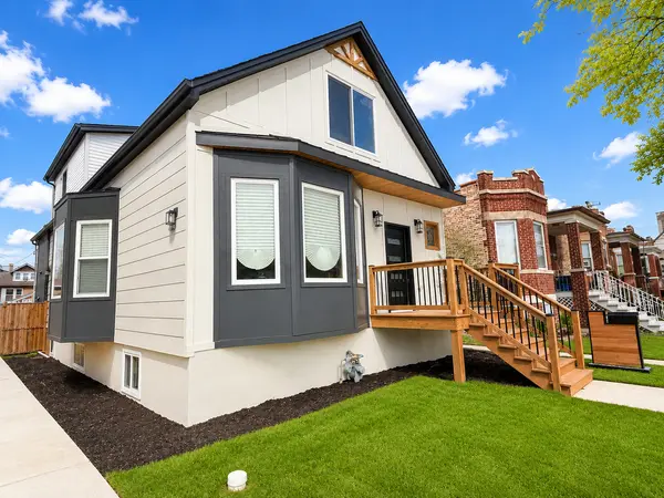 2222 Highland AVE, Berwyn, IL 60402