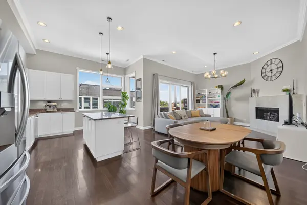 1555 N Wood ST #403, Chicago, IL 60622