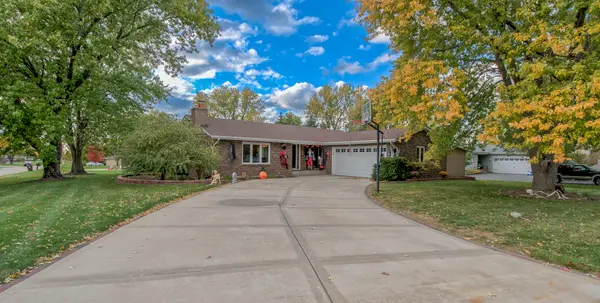 1605 S Regan RD, New Lenox, IL 60451