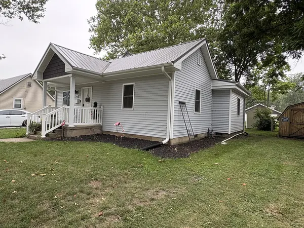 606 N Niles AVE, Tuscola, IL 61953
