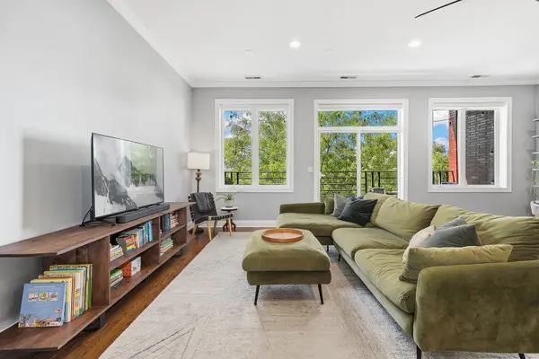 2642 W Chicago AVE #3, Chicago, IL 60622
