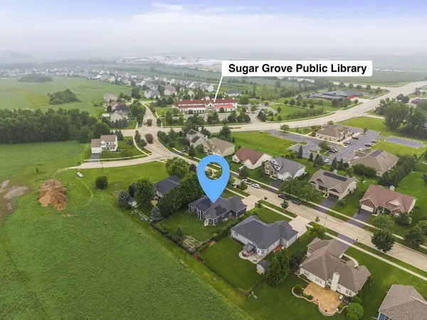 454 Snow ST, Sugar Grove, IL 60554