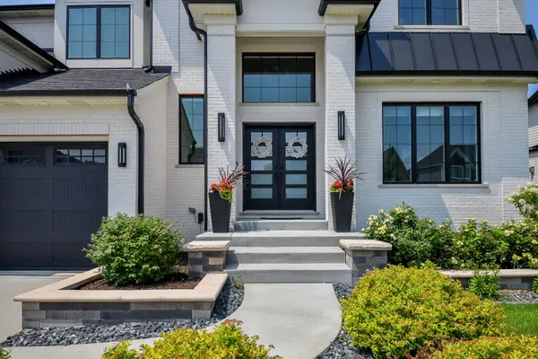 2447 Sharon CT, Naperville, IL 60564