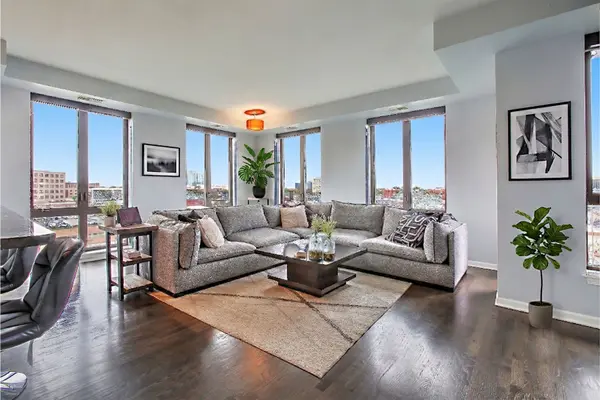 343 W Old Town CT #508, Chicago, IL 60610