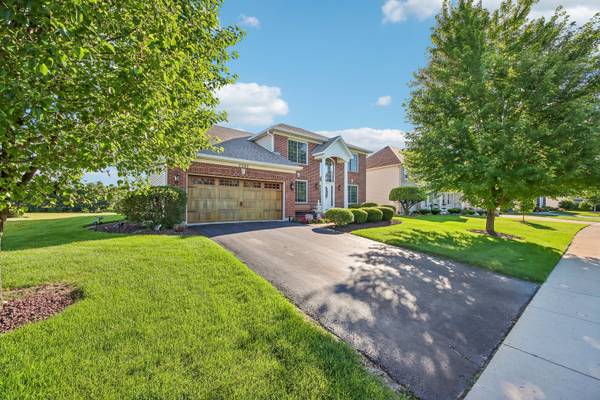 2302 Irvine LN, Plainfield, IL 60586