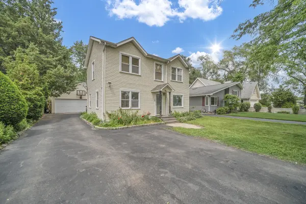 230 W Morris AVE, Lombard, IL 60148