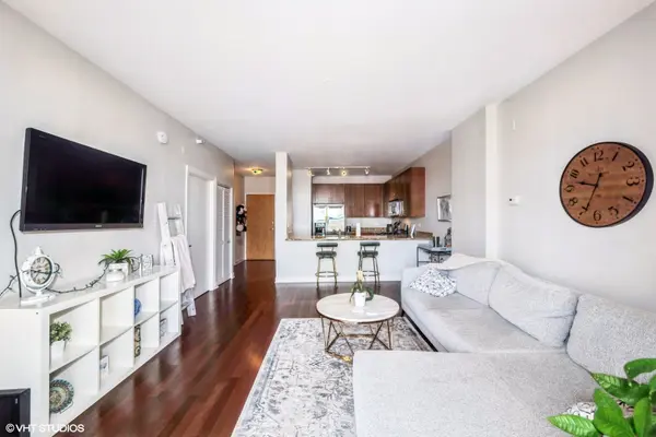 451 W Huron ST #1003, Chicago, IL 60654