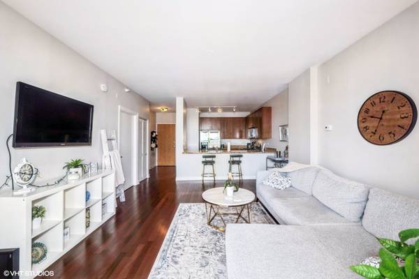 451 W Huron ST #1003, Chicago, IL 60654