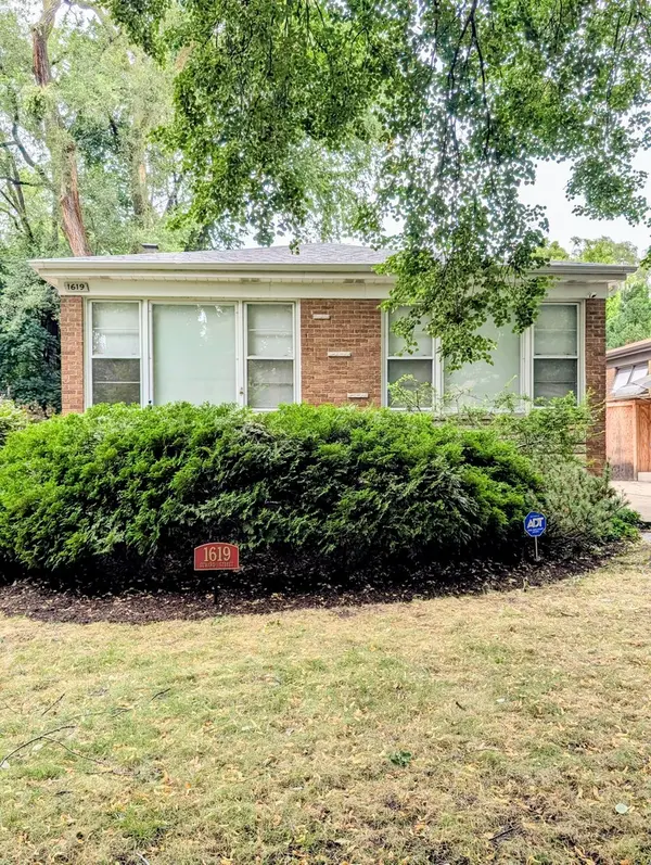 1619 Seward ST, Evanston, IL 60202